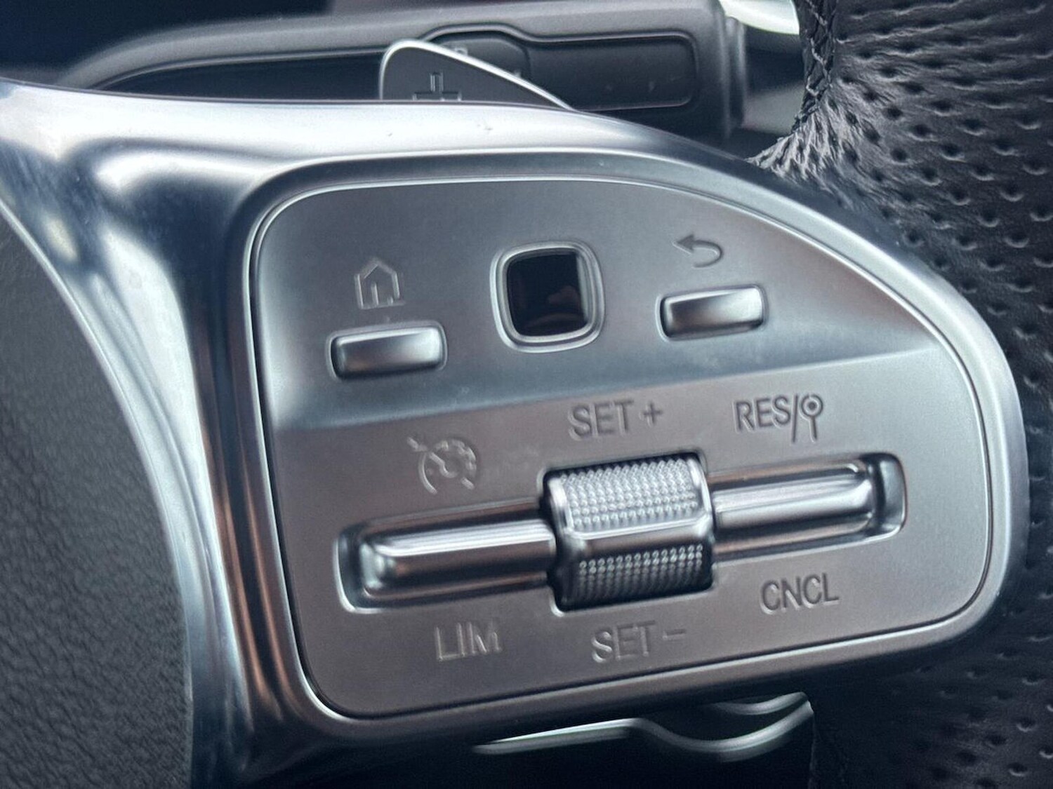 Used Mercedes-Benz CLA 2022 for sale - 76292965: Photo 27