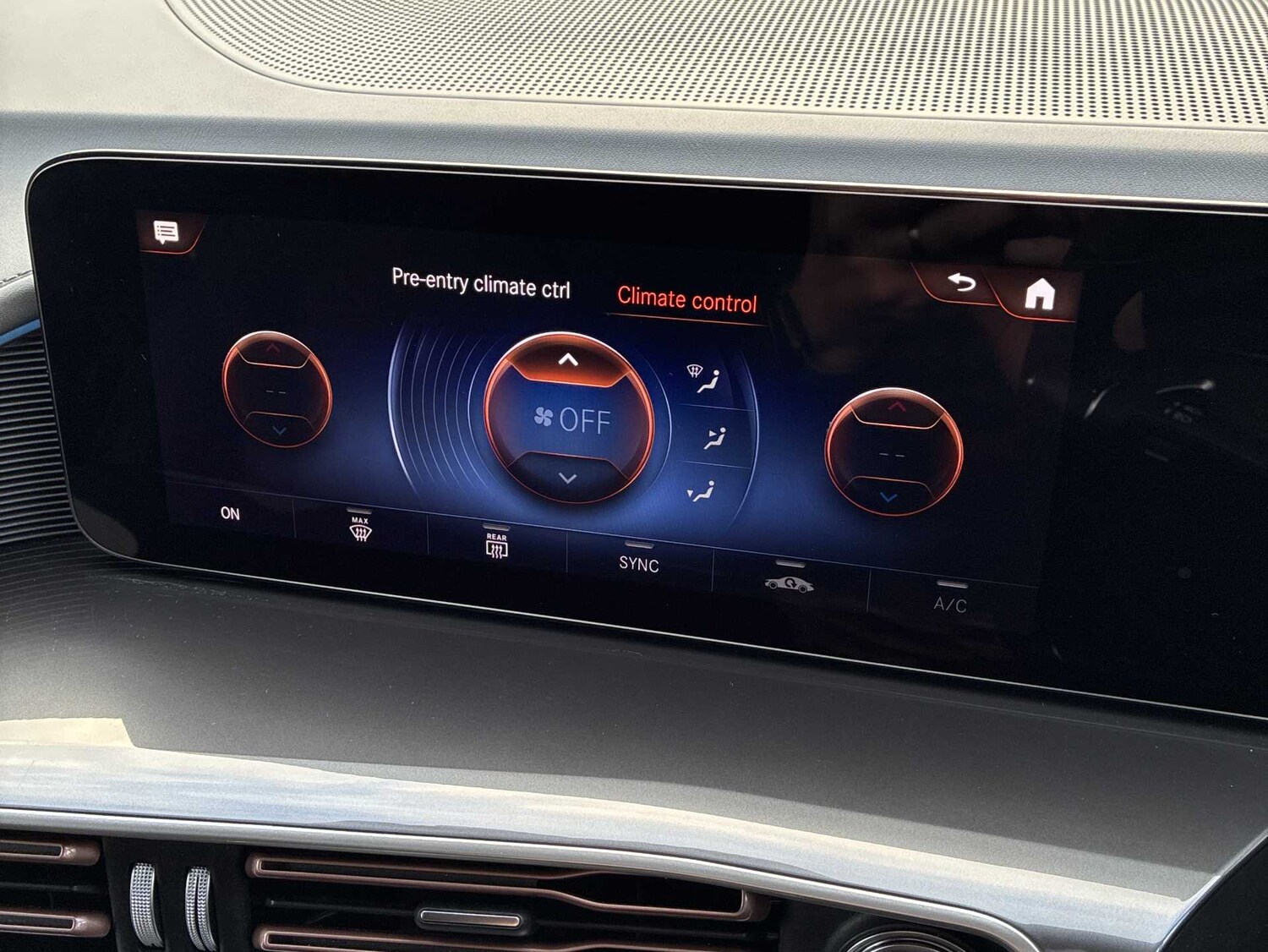 Used Mercedes-Benz EQC 2023 for sale - 78191136: Photo 12