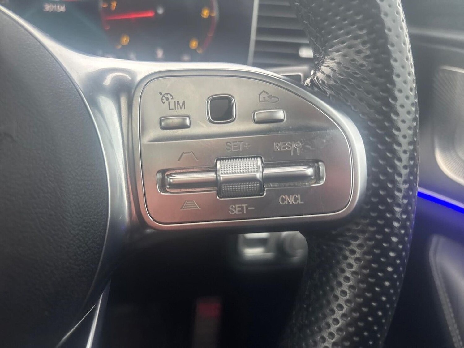 Used Mercedes-Benz GLE 2023 for sale - 76418250: Photo 27