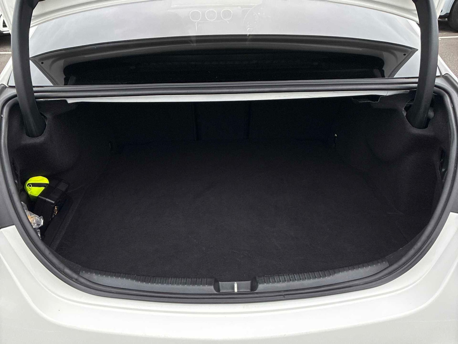 Used Mercedes-Benz C Class 2024 for sale - 77590347: Photo 17