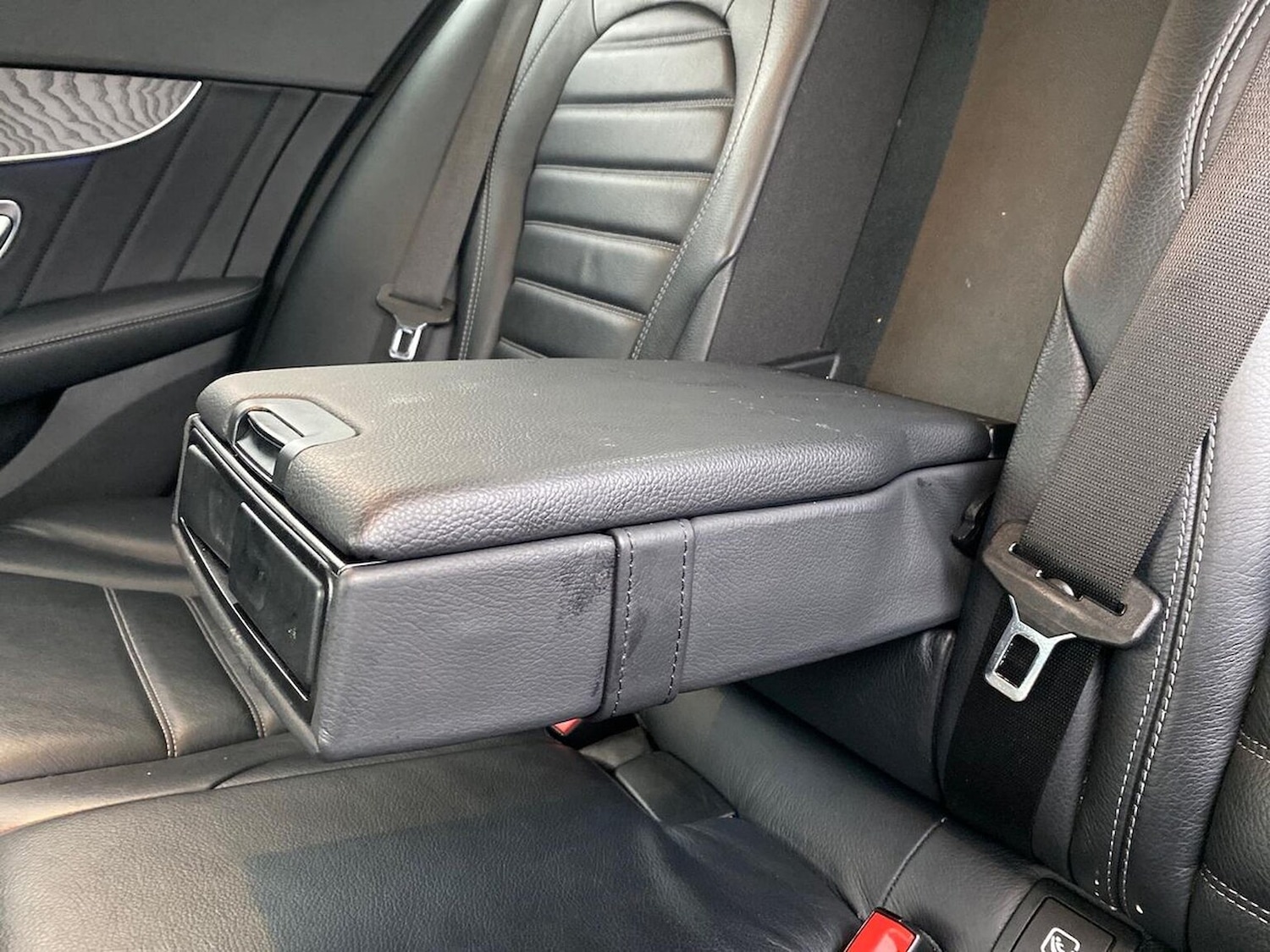 Used Mercedes-Benz C Class 2019 for sale - 77069285: Photo 39