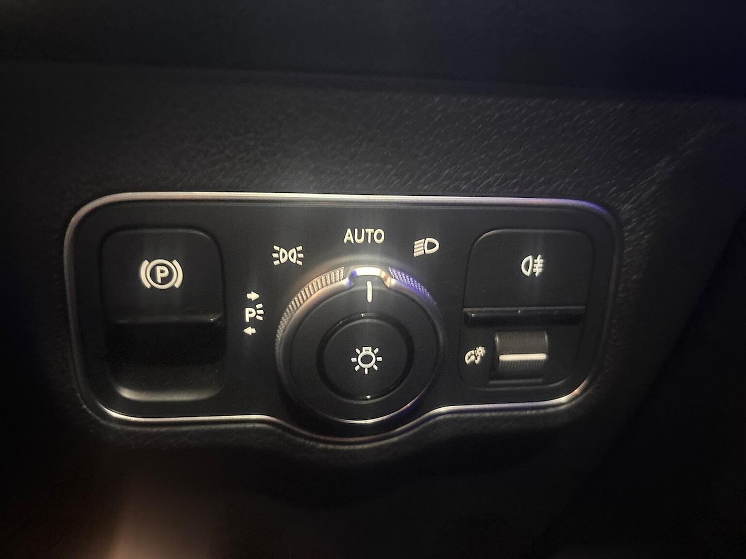 Used Mercedes-Benz EQB 2022 for sale - 76340620: Photo 22