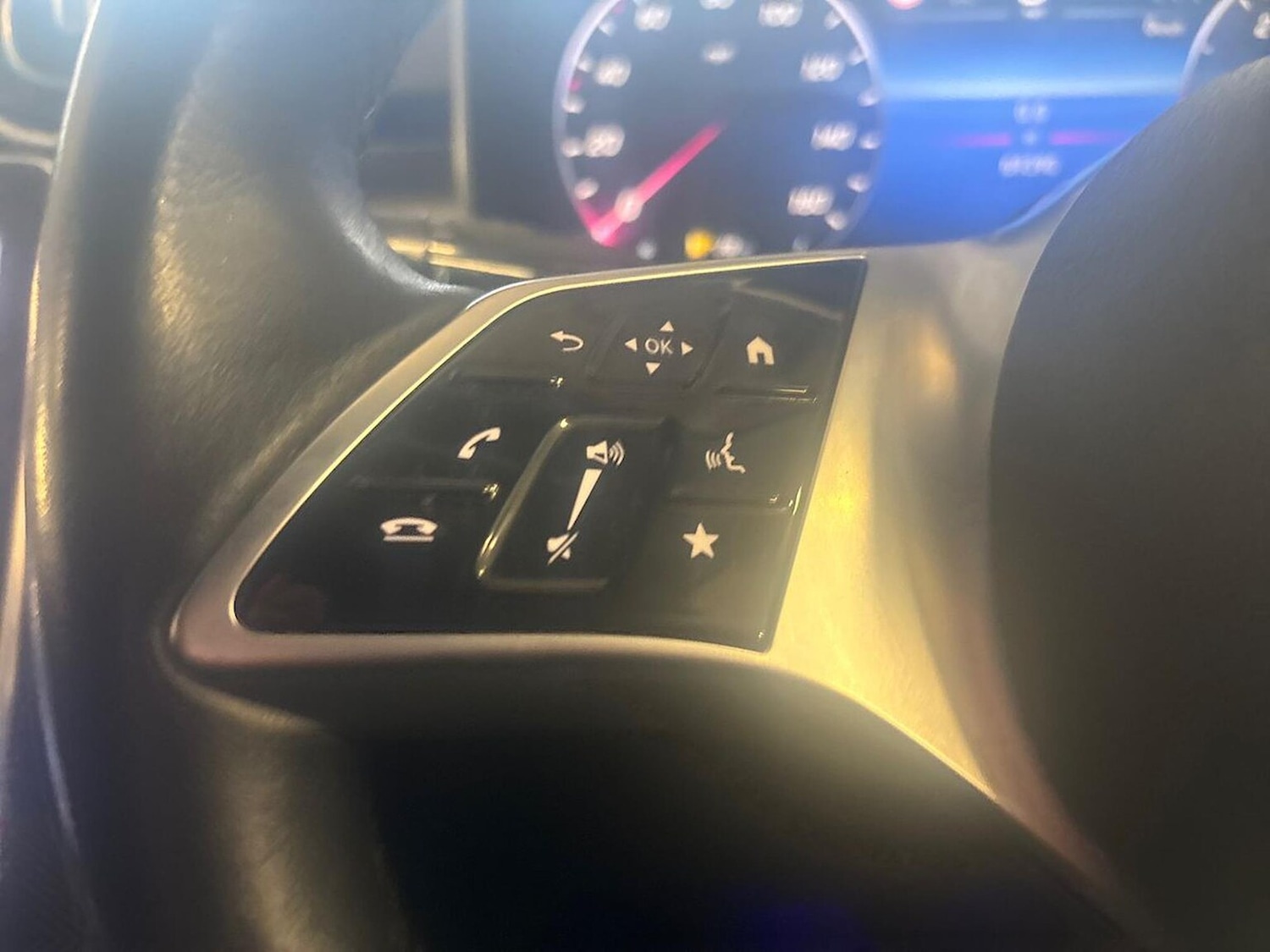 Used Mercedes-Benz C Class 2022 for sale - 76391739: Photo 26