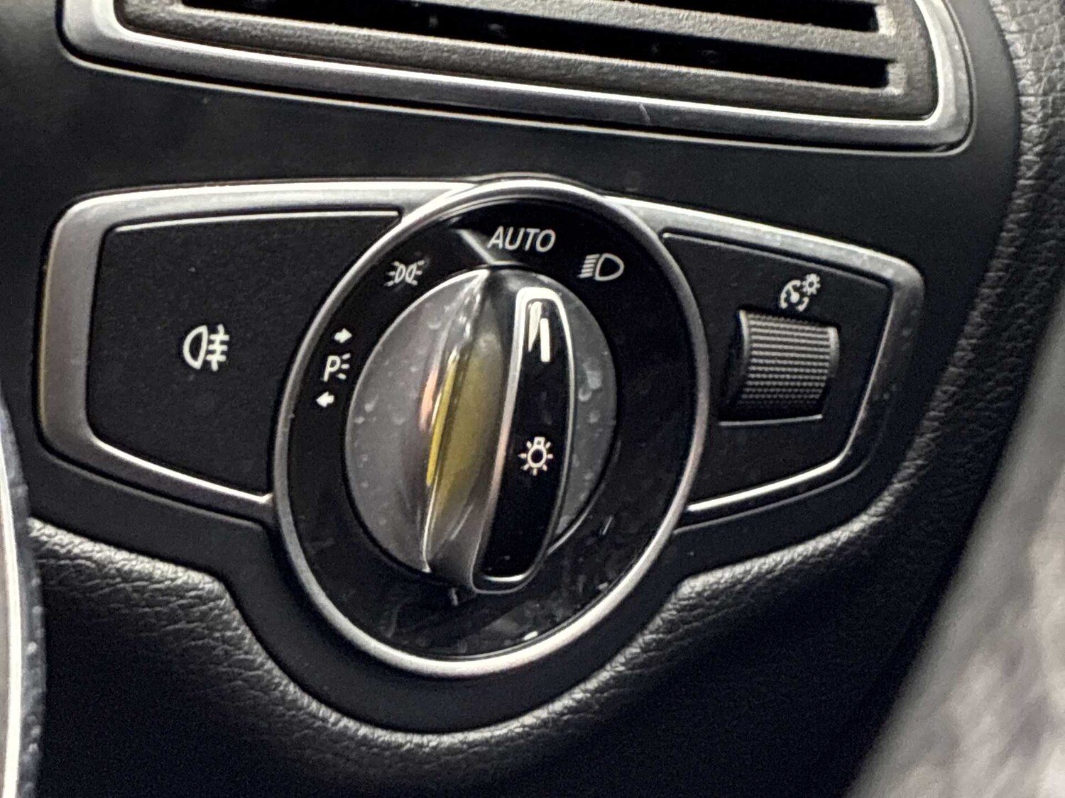 Used Mercedes-Benz C Class 2016 for sale - 78196065: Photo 39