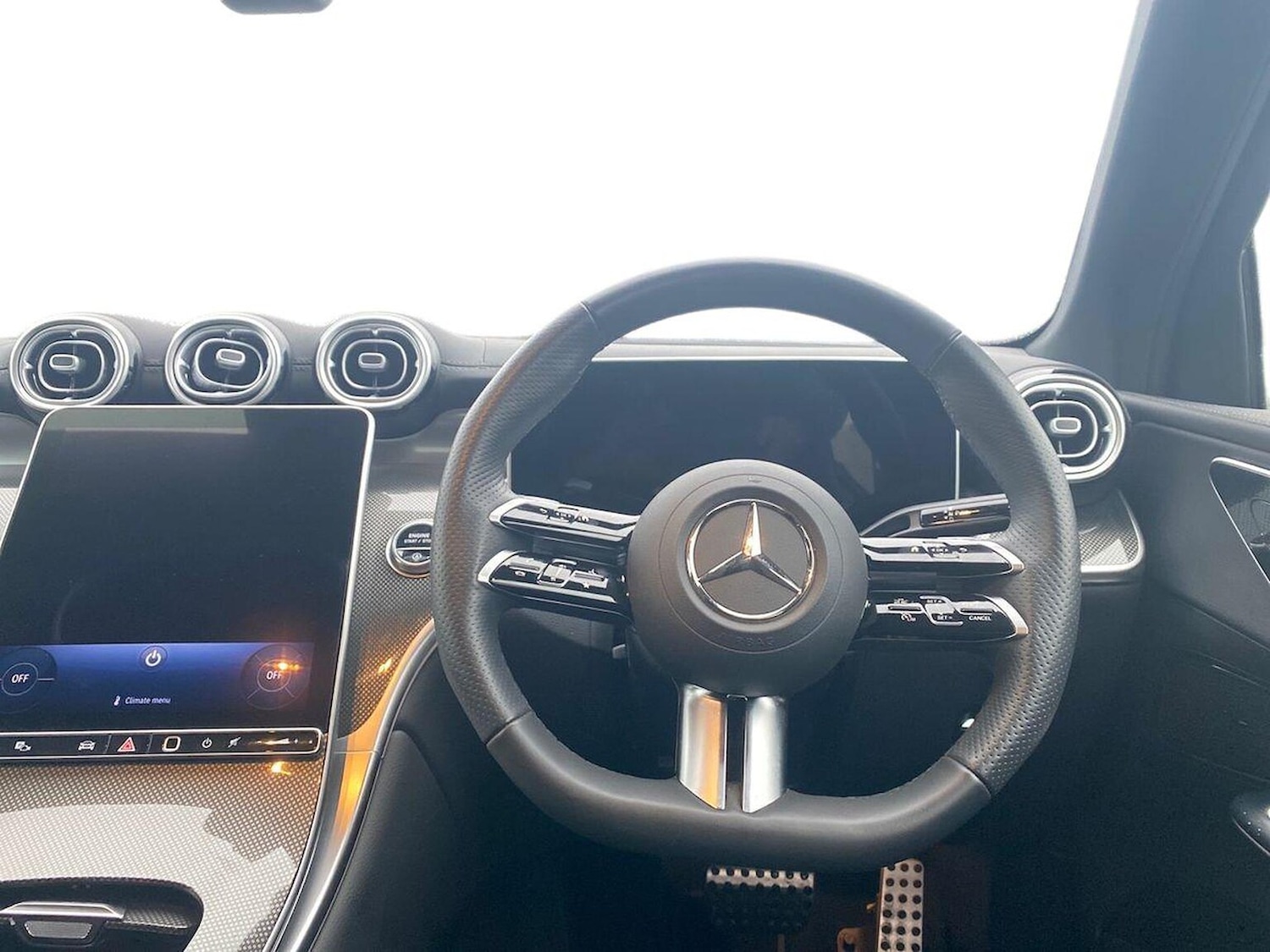 Used Mercedes-Benz GLC 2024 for sale - 76577192: Photo 9