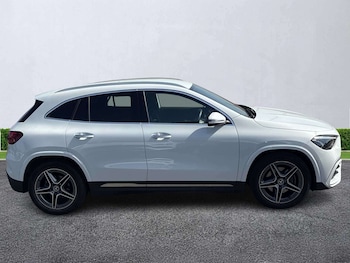 Used Mercedes-Benz GLA 2023 for sale - 79006101: Photo