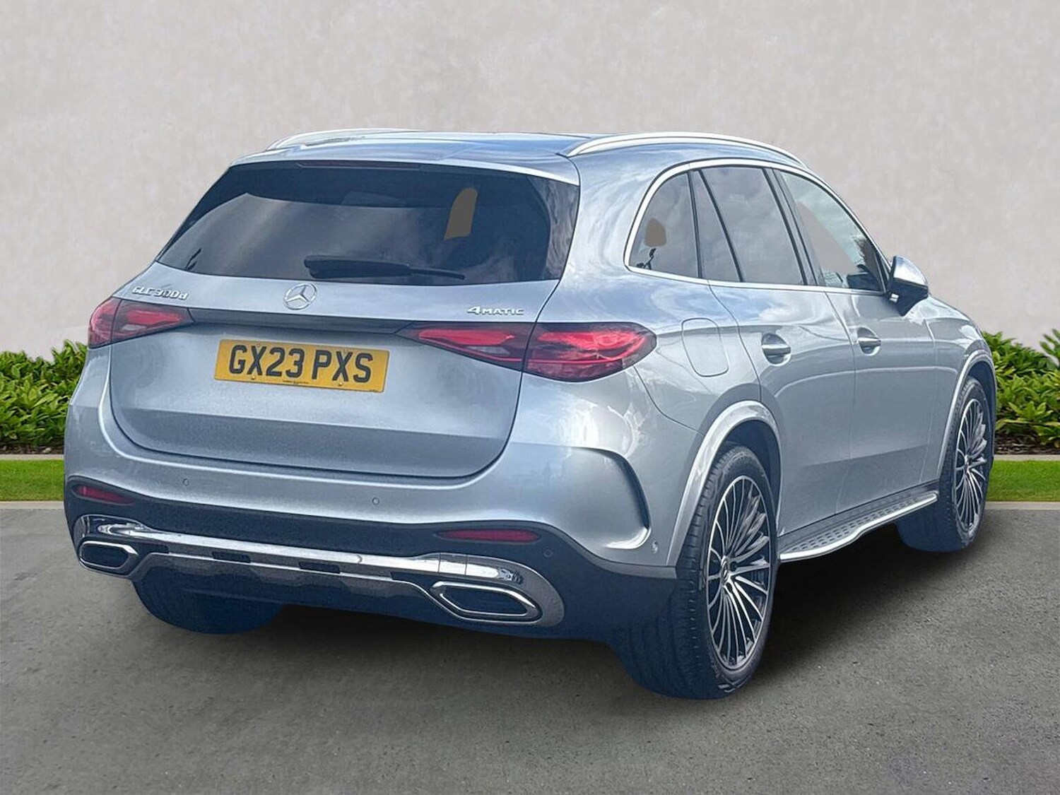 Used Mercedes-Benz GLC 2023 for sale - 76392454: Photo 18