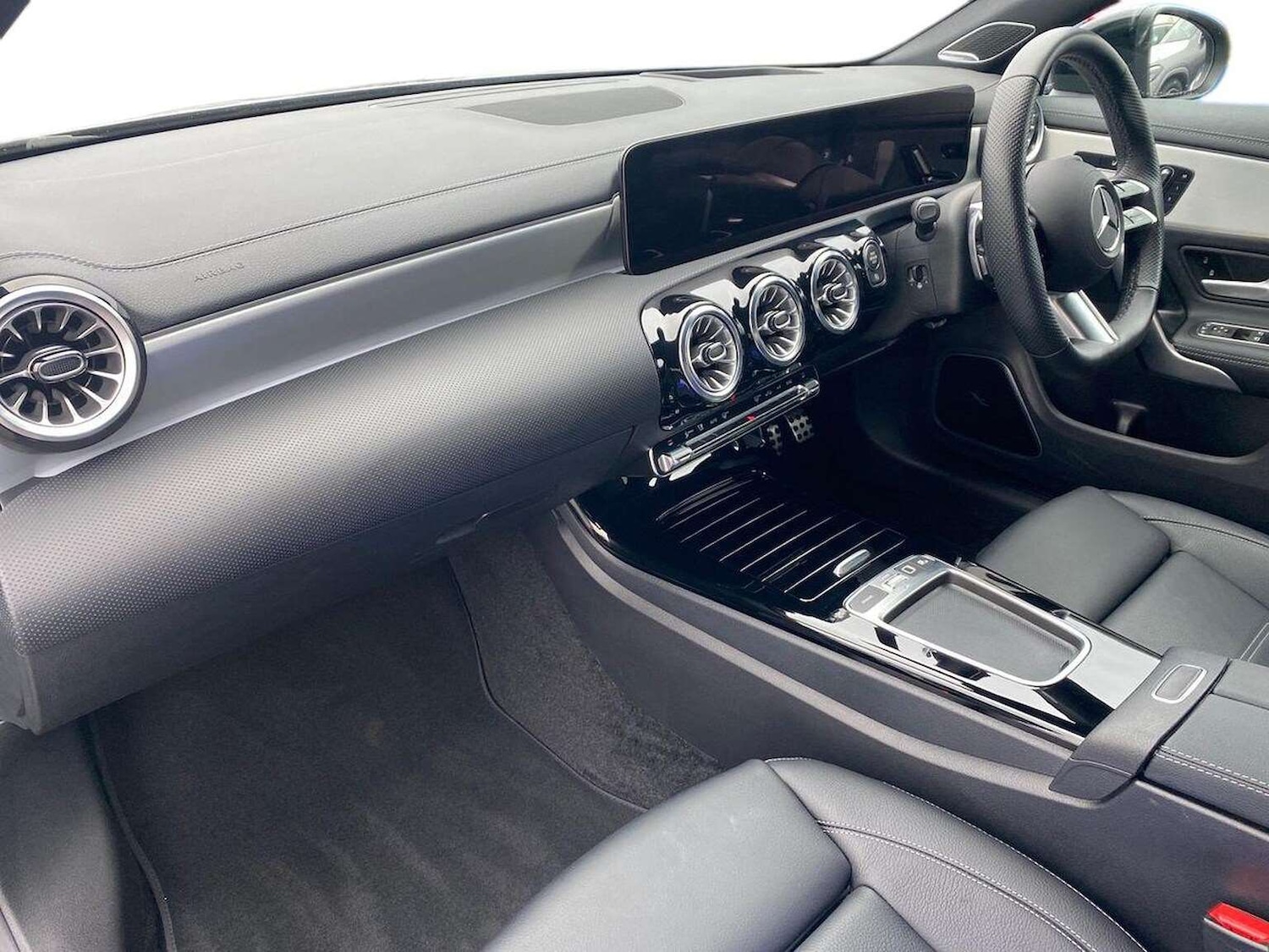 Used Mercedes-Benz CLA 2025 for sale - 77796989: Photo 7