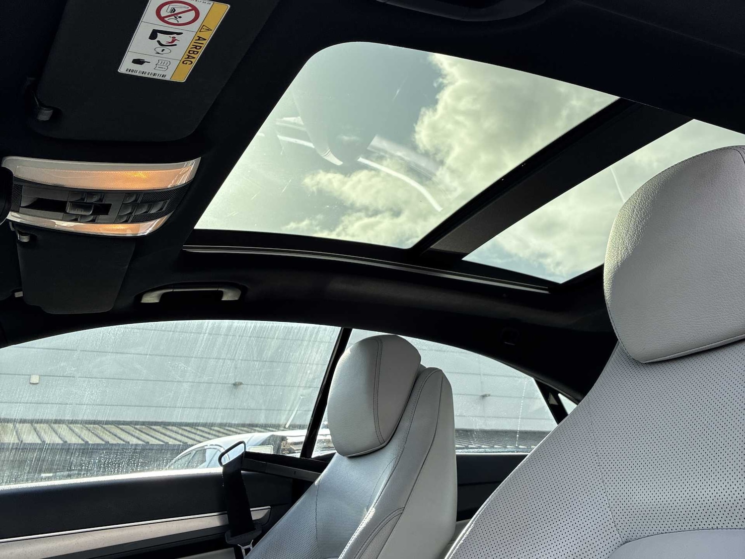 Used Mercedes-Benz E Class 2015 for sale - 78196335: Photo 14