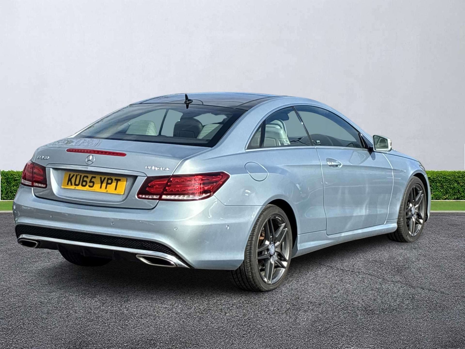 Used Mercedes-Benz E Class 2015 for sale - 78196335: Photo 18