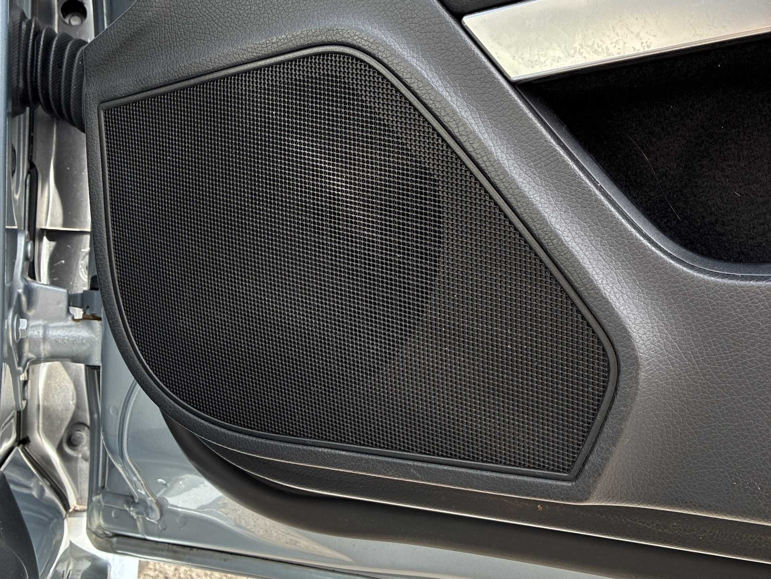 Used Mercedes-Benz E Class 2015 for sale - 78196335: Photo 30