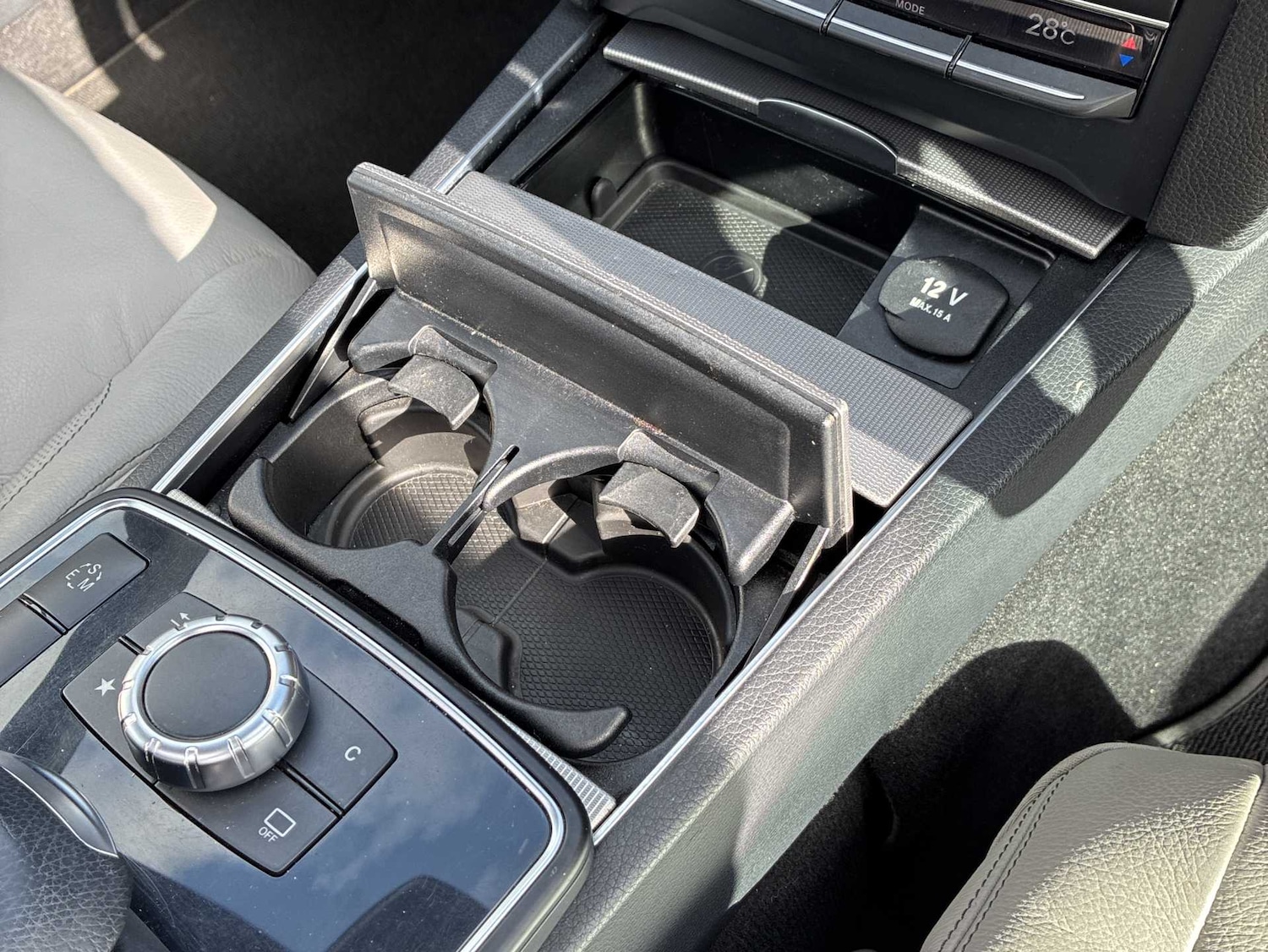 Used Mercedes-Benz E Class 2015 for sale - 78196335: Photo 31