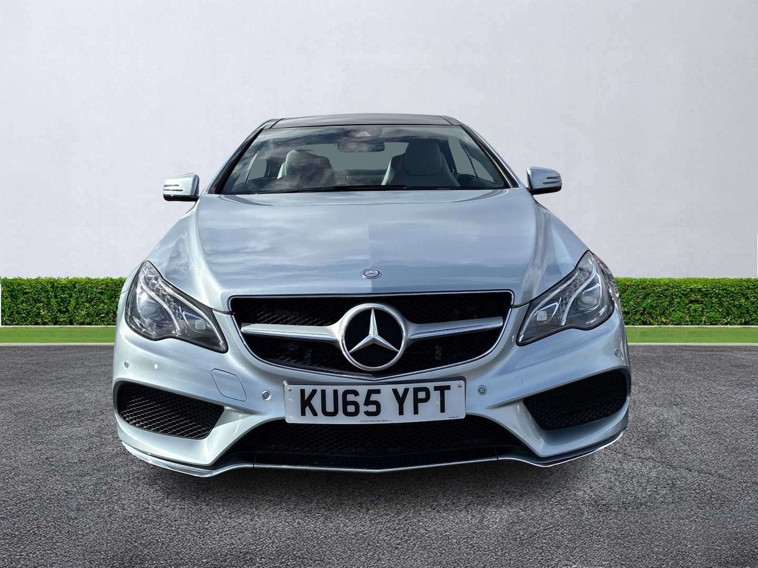 Used Mercedes-Benz E Class 2015 for sale - 78196335: Photo 5