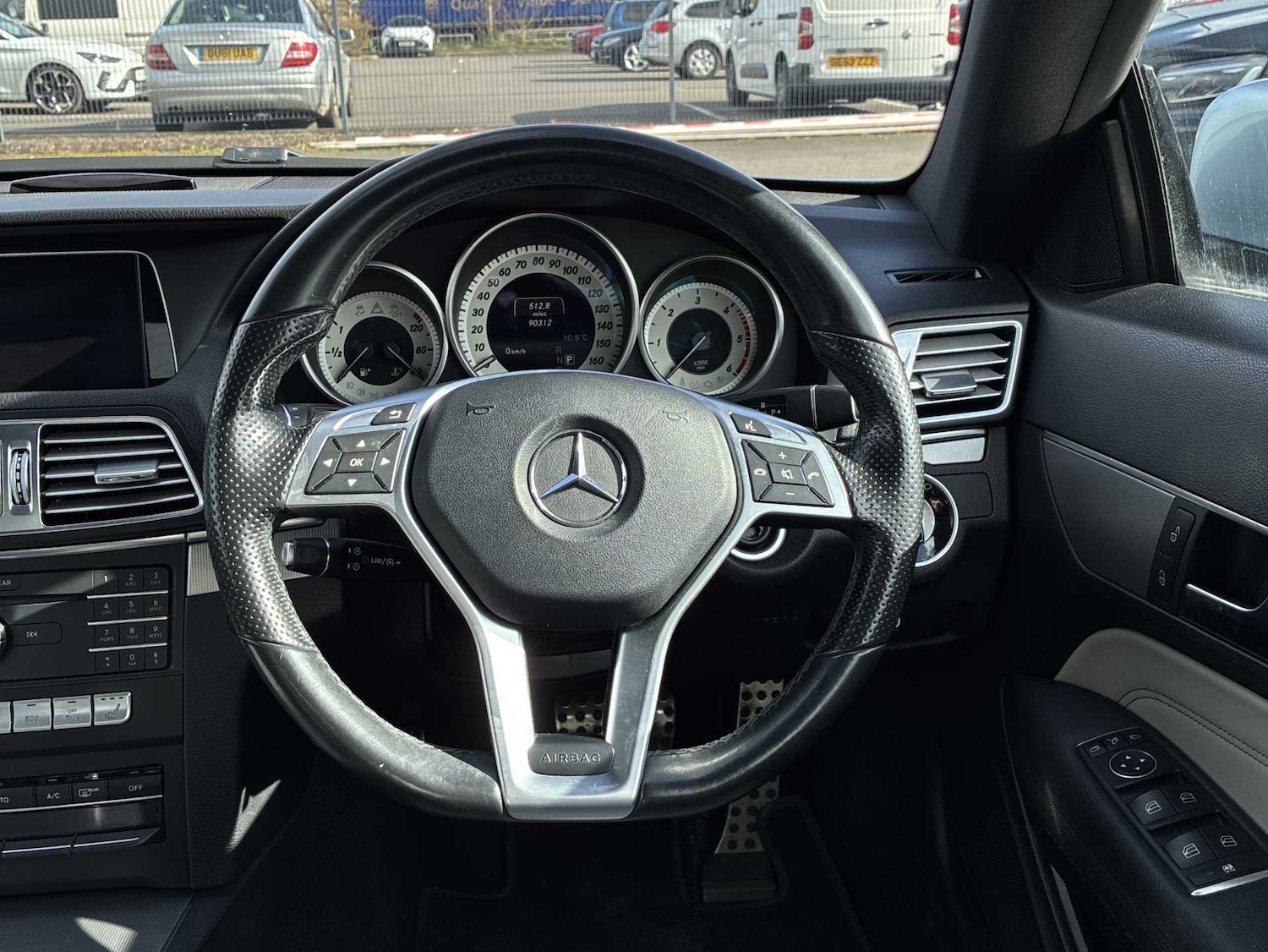Used Mercedes-Benz E Class 2015 for sale - 78196335: Photo 9