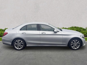 Used Mercedes-Benz C Class 2014 for sale - 76461824: Photo