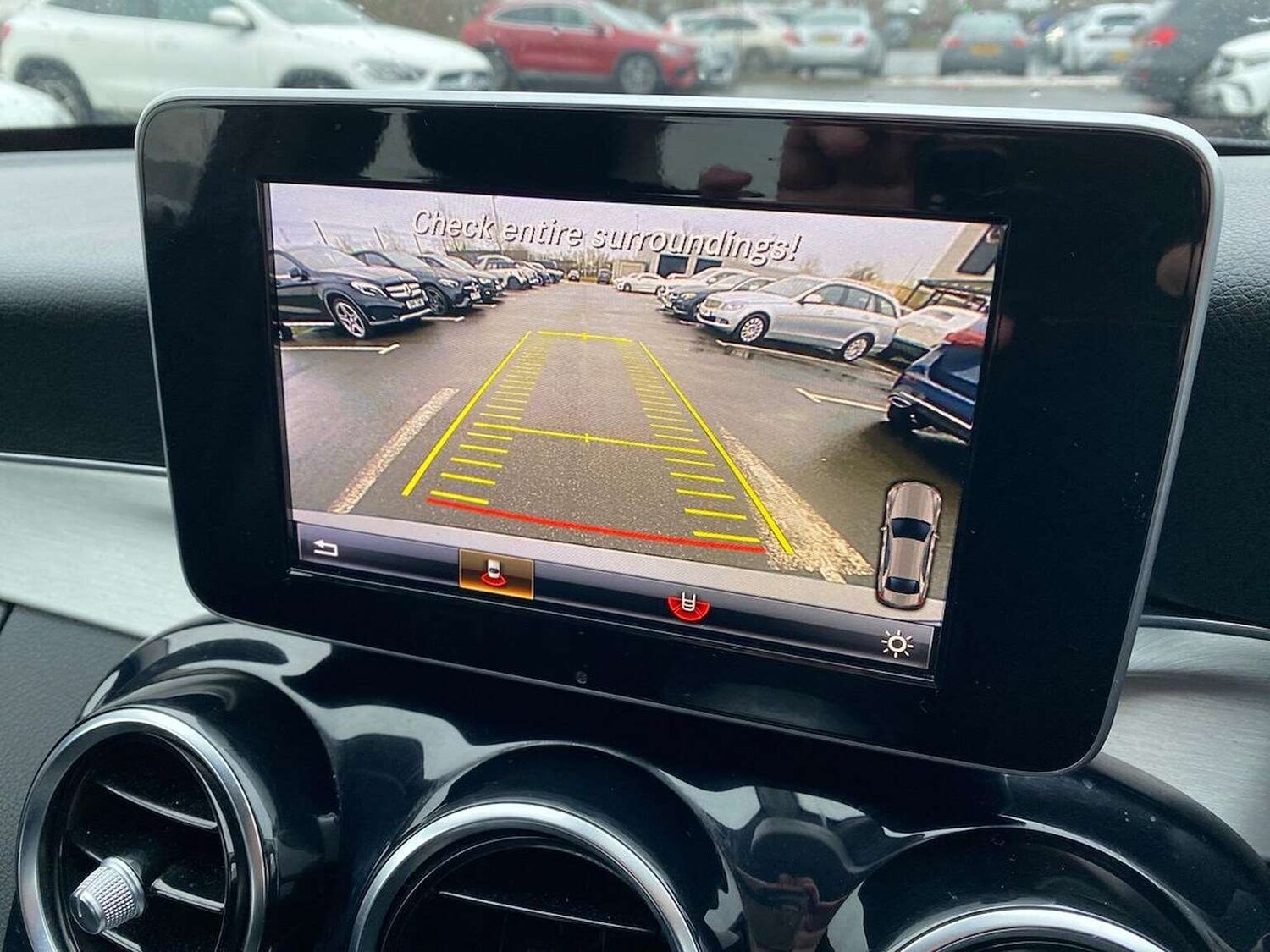 Used Mercedes-Benz C Class 2018 for sale - 77759398: Photo 23