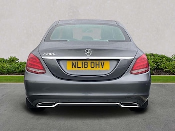 Used Mercedes-Benz C Class 2018 for sale - 77759398: Photo