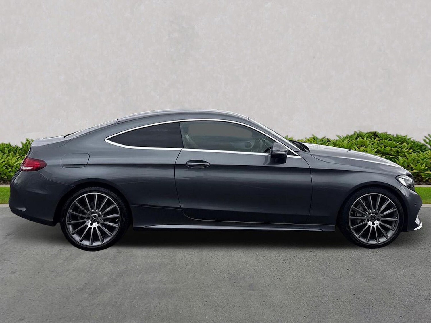 Used Mercedes-Benz C-Class 2018 for sale - 76143014: Photo 3