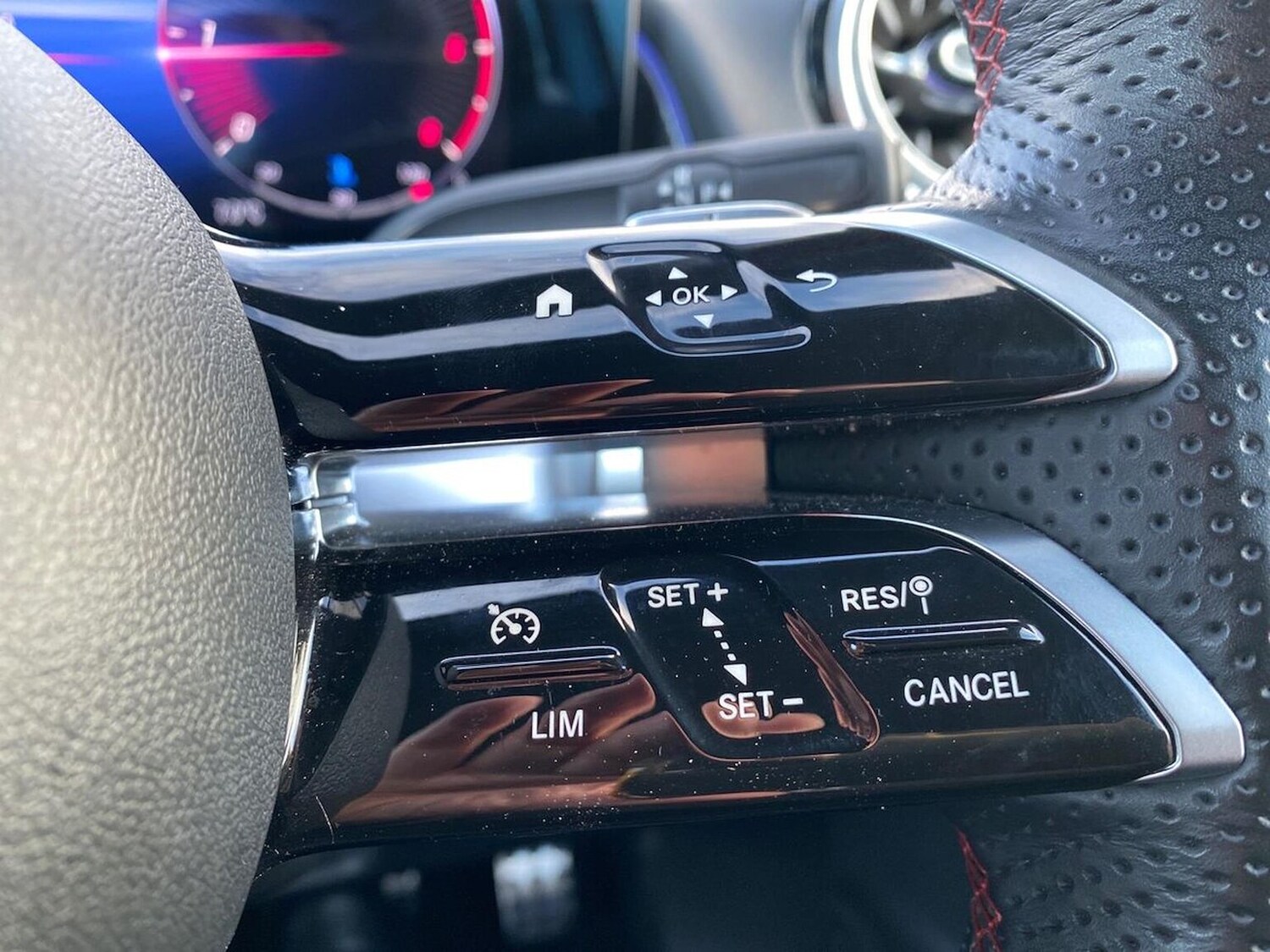 Used Mercedes-Benz GLB 2024 for sale - 76478218: Photo 29