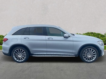 Used Mercedes-Benz GLC 2022 for sale - 75956246: Photo