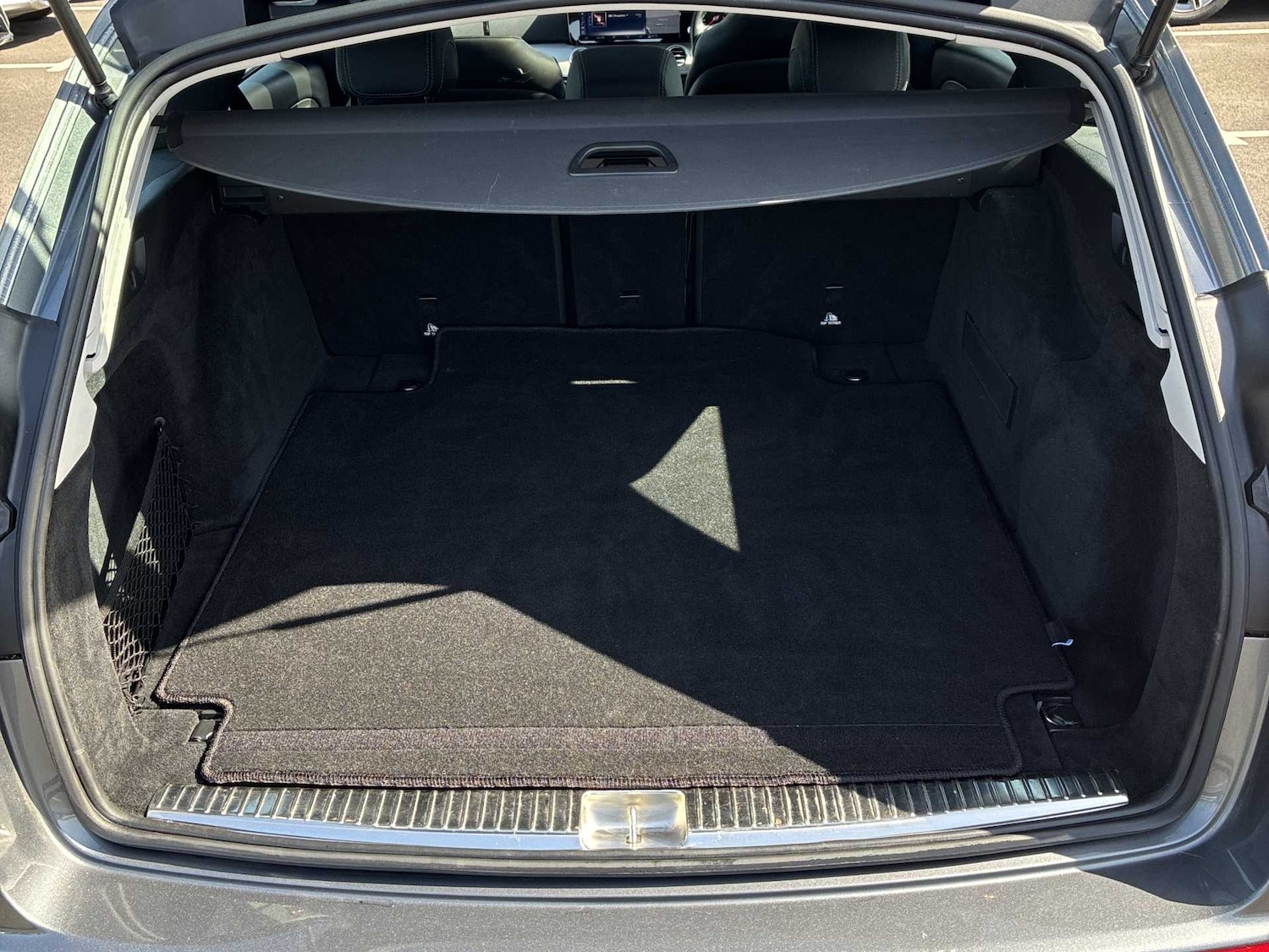 Used Mercedes-Benz E Class 2018 for sale - 78191084: Photo 17