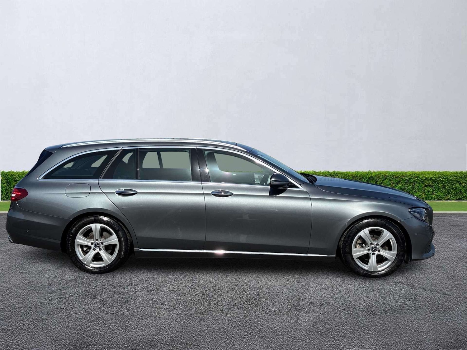 Used Mercedes-Benz E Class 2018 for sale - 78191084: Photo 3