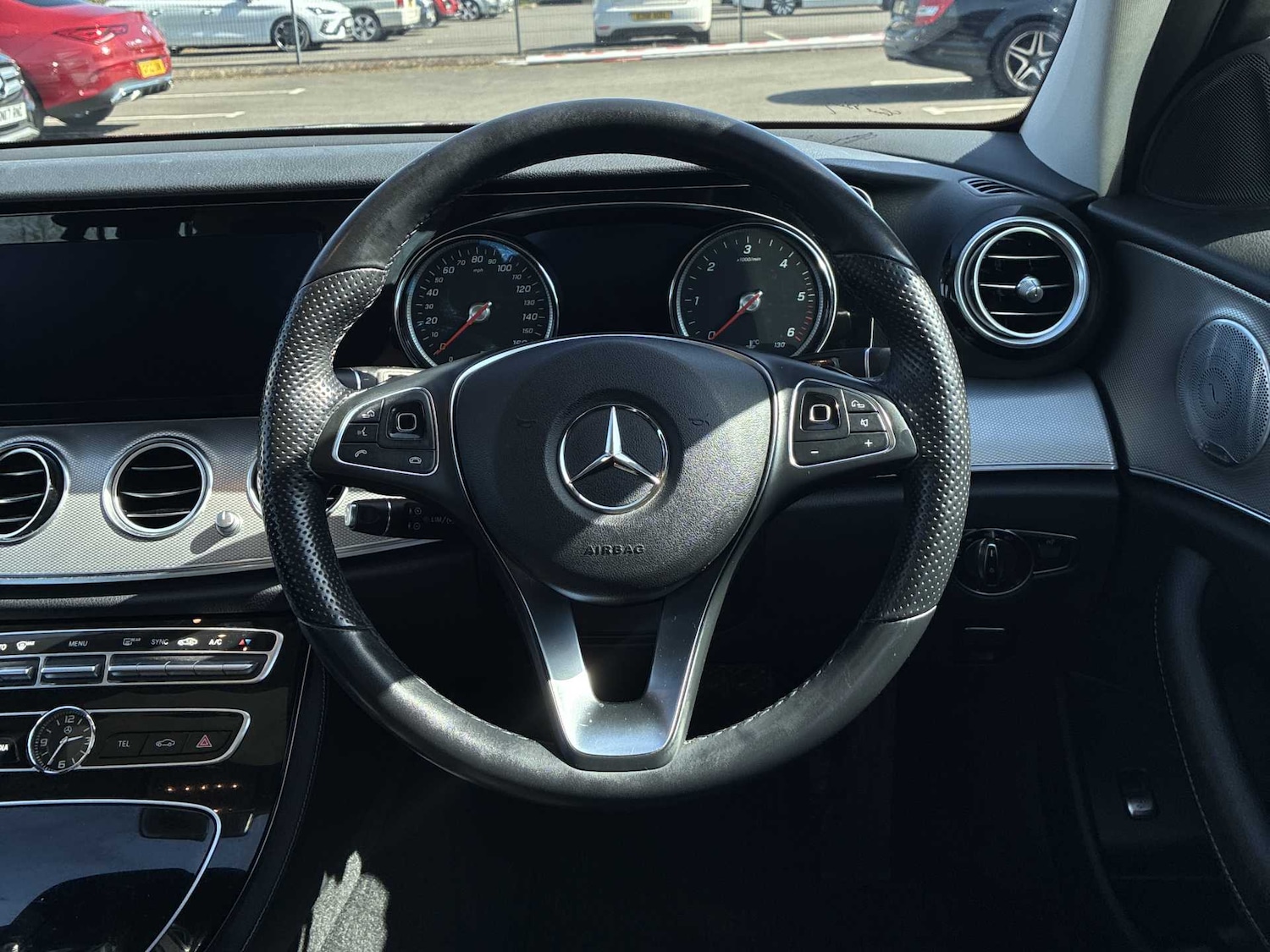 Used Mercedes-Benz E Class 2018 for sale - 78191084: Photo 9