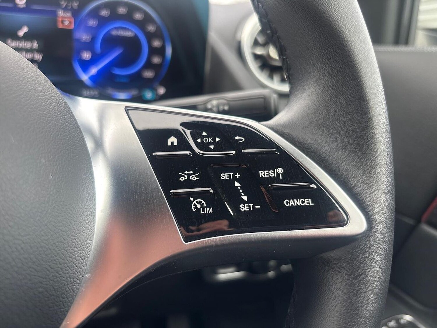 Used Mercedes-Benz EQA 2024 for sale - 76102514: Photo 27