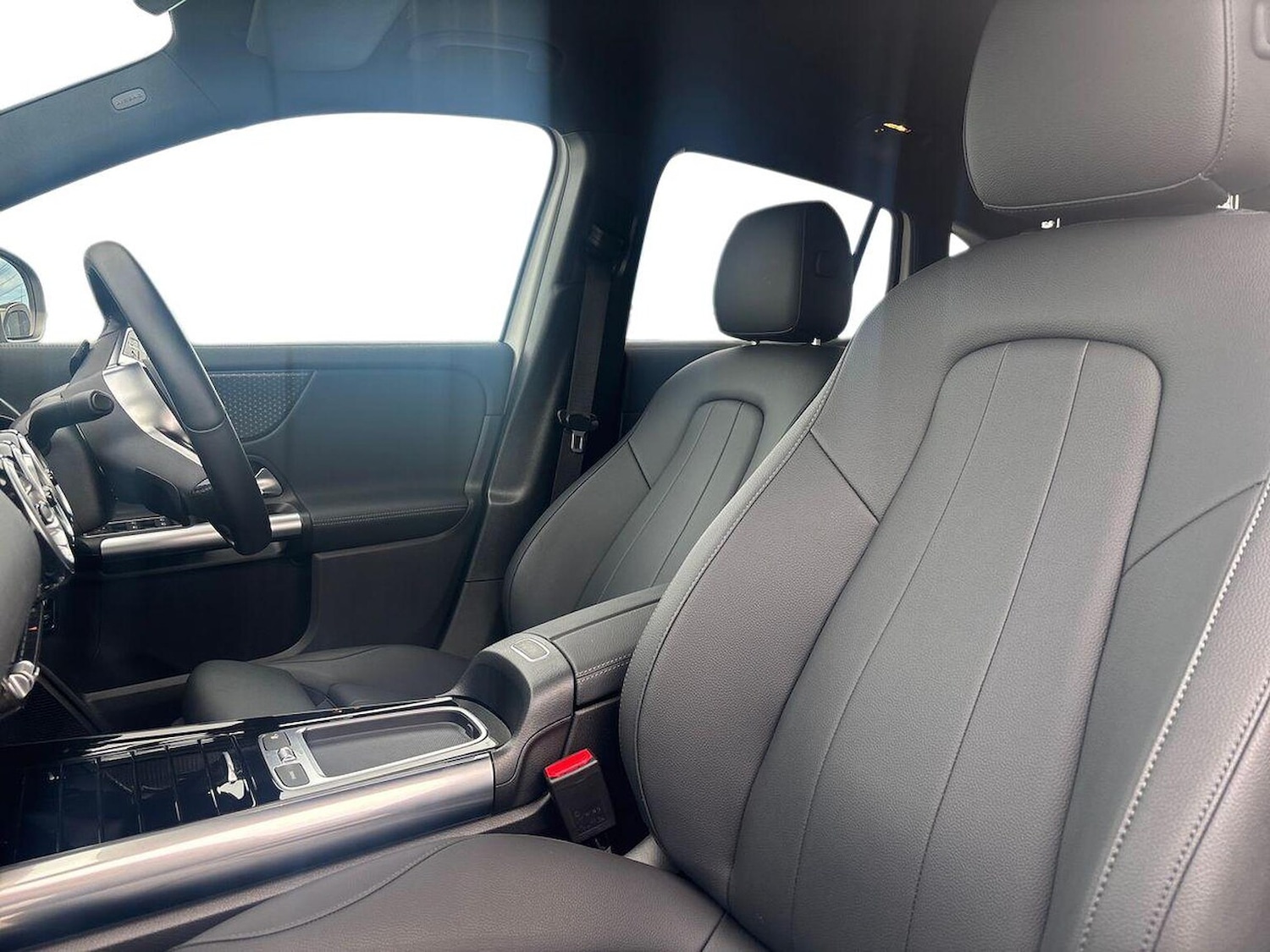 Used Mercedes-Benz EQA 2024 for sale - 76102514: Photo 7