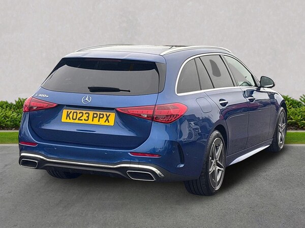 Used Mercedes-Benz C Class 2023 for sale - 76268280: Photo 2