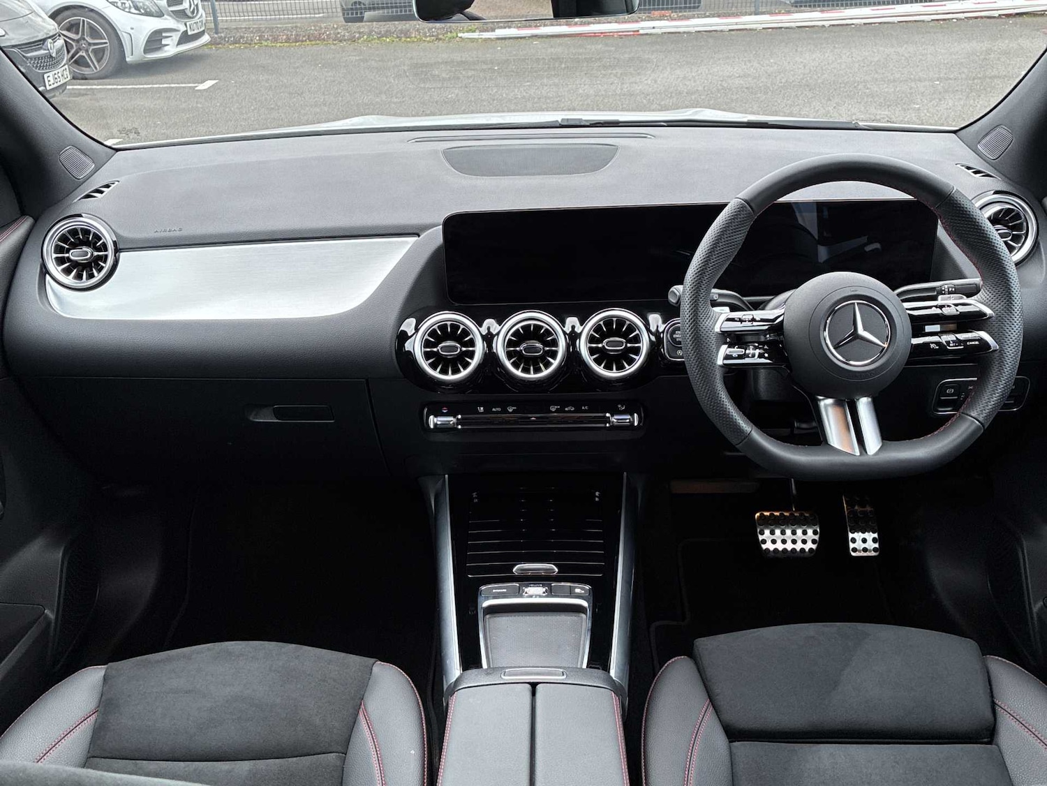 Used Mercedes-Benz GLA 2025 for sale - 78106377: Photo 8