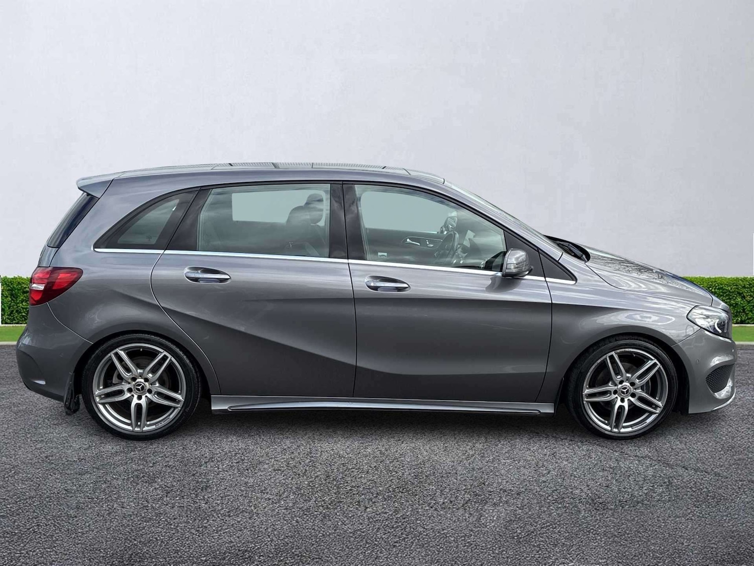 Used Mercedes-Benz B Class 2017 for sale - 78196041: Photo 3