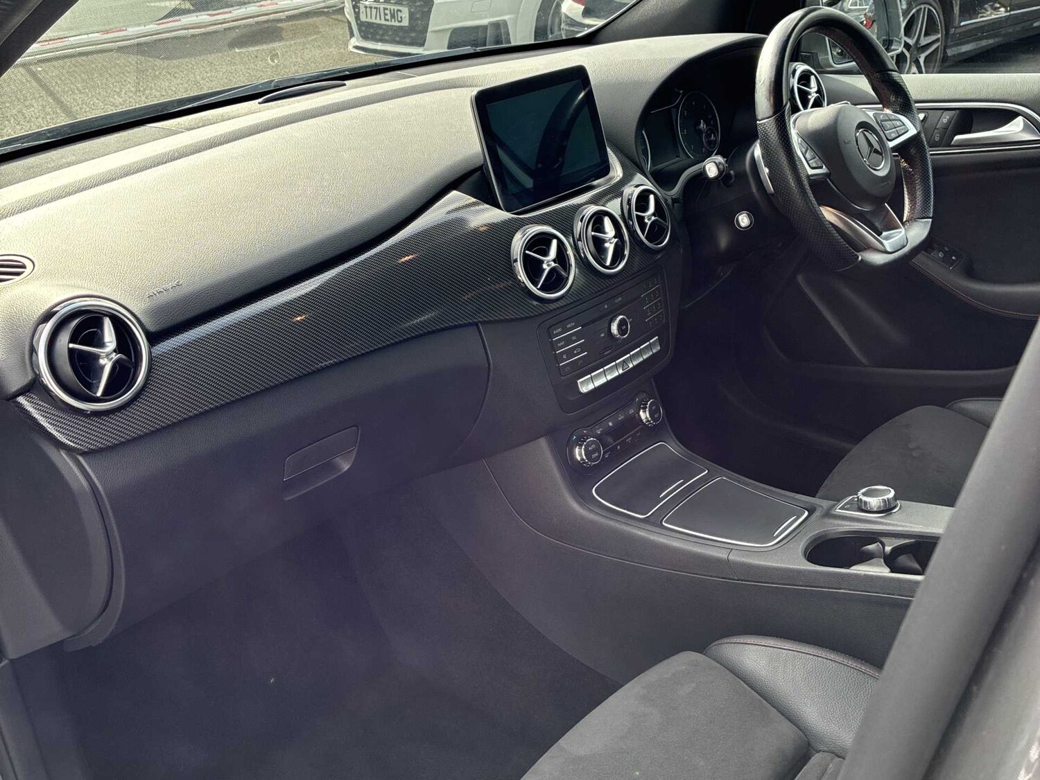 Used Mercedes-Benz B Class 2017 for sale - 78196041: Photo 7