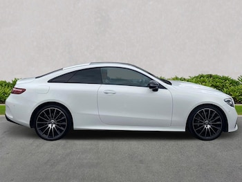 Used Mercedes-Benz E-Class 2022 for sale - 75958361: Photo