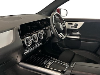 Used Mercedes-Benz GLA 2024 for sale - 76288624: Photo 4