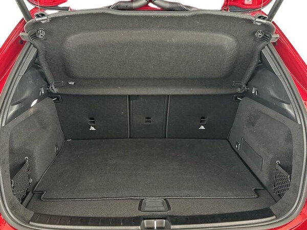 Used Mercedes-Benz GLA 2024 for sale - 76288624: Photo 8