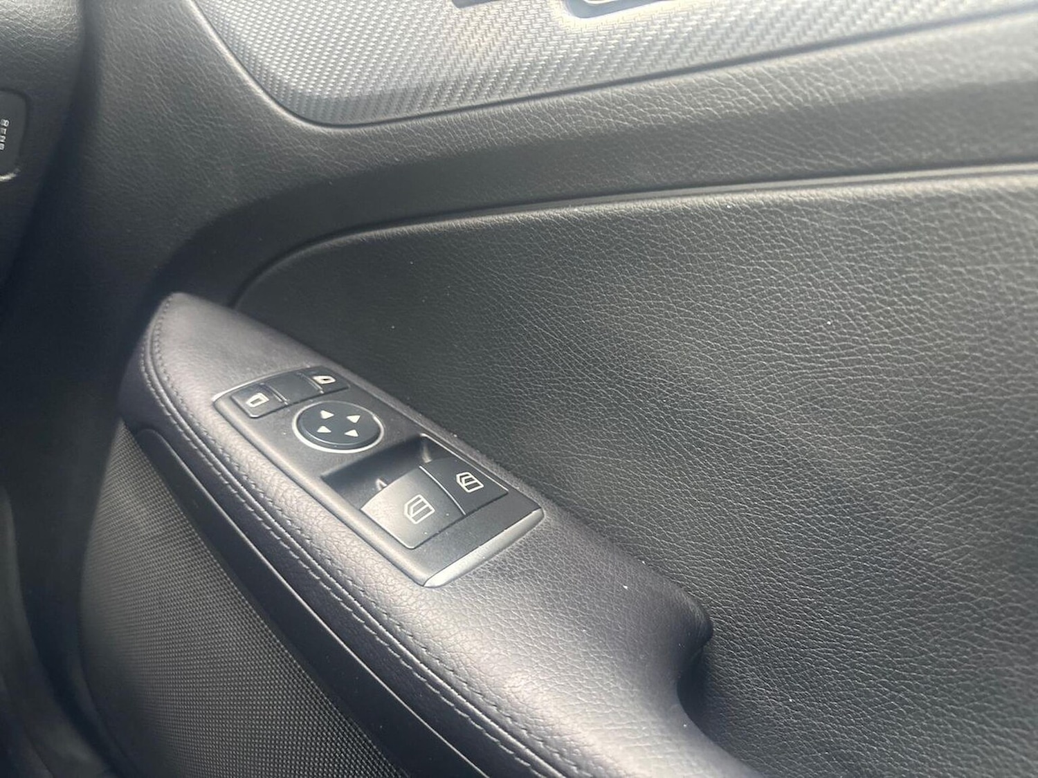 Used Mercedes-Benz SLC 2018 for sale - 76143007: Photo 21