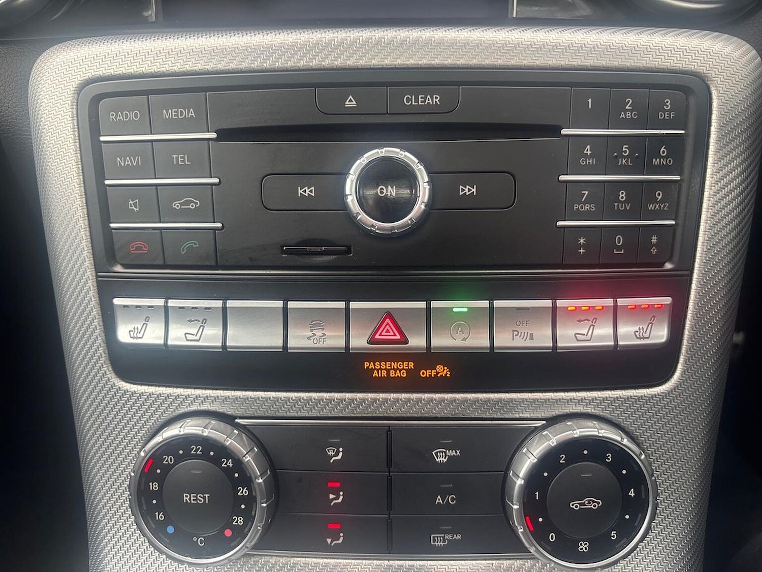 Used Mercedes-Benz SLC 2018 for sale - 76143007: Photo 24