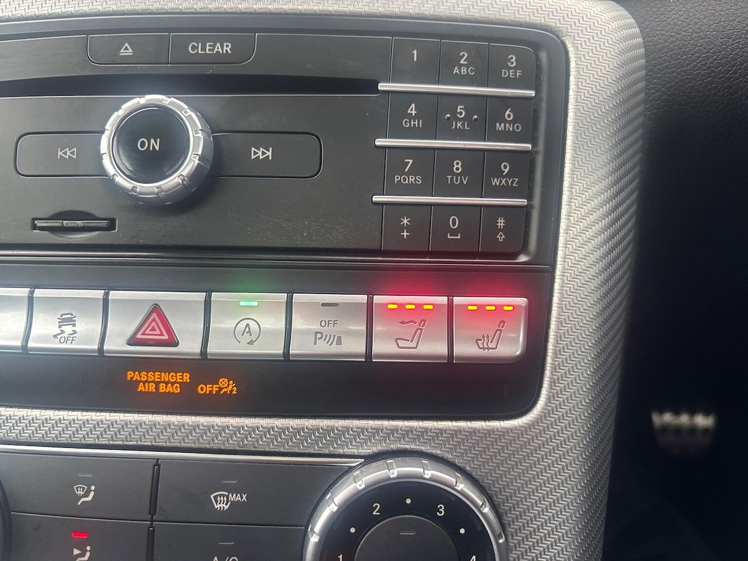 Used Mercedes-Benz SLC 2018 for sale - 76143007: Photo 30