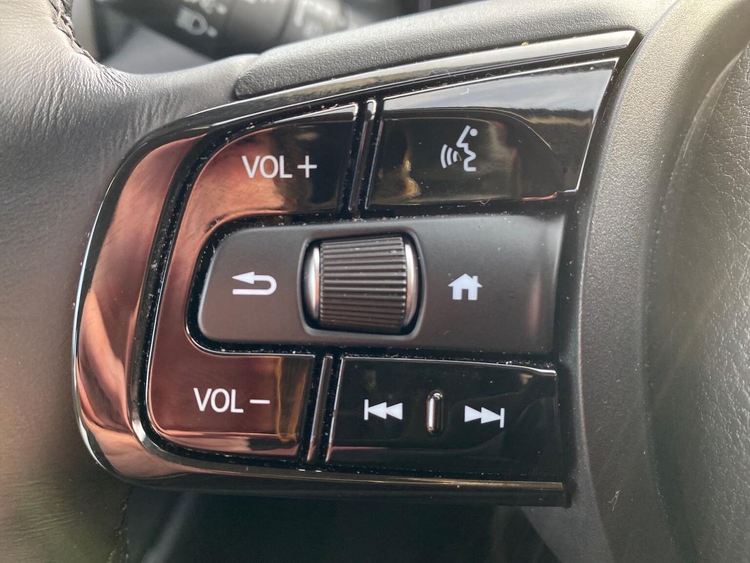 Used Honda HR-V 2024 for sale - 76905031: Photo 27