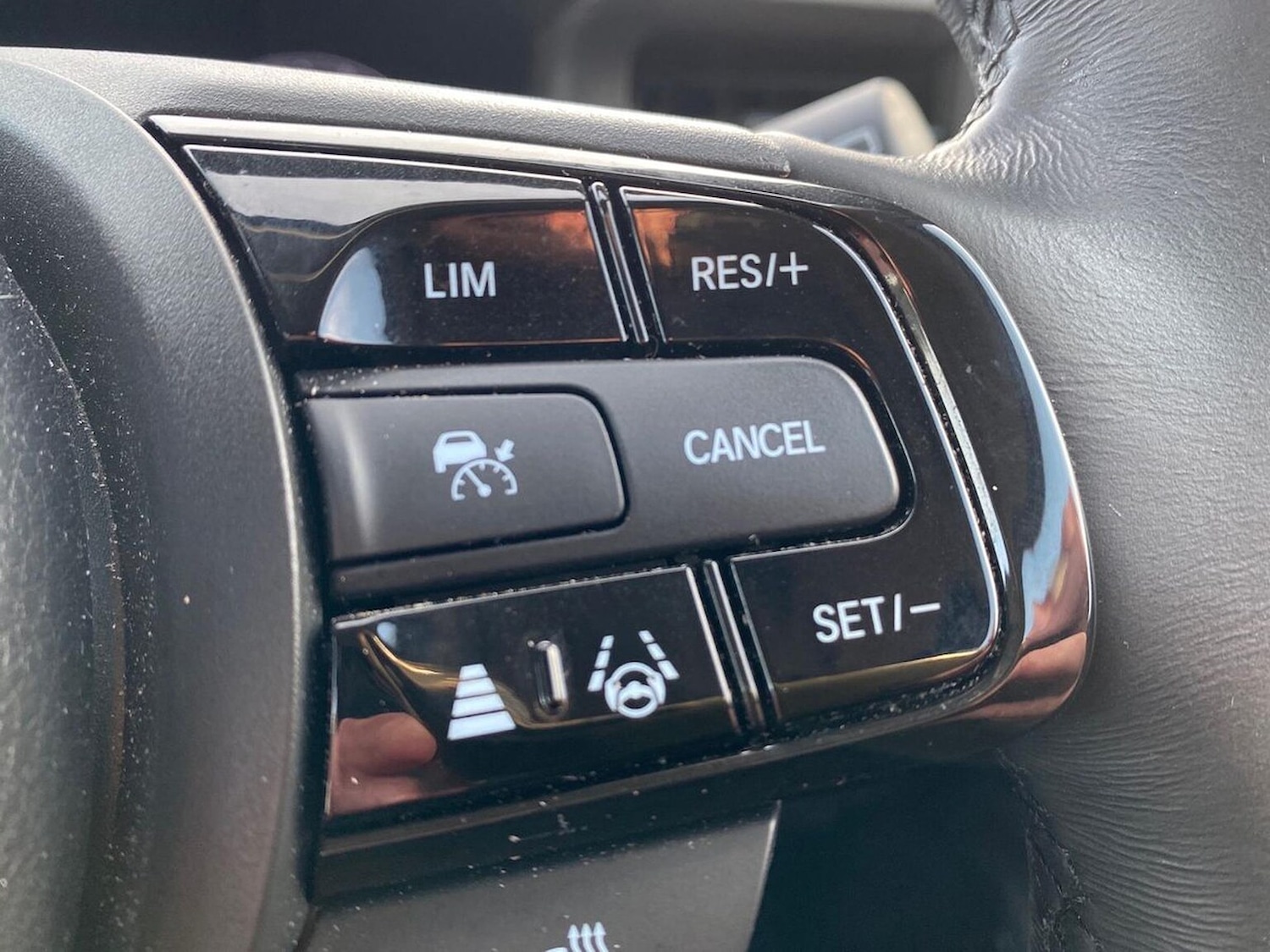 Used Honda HR-V 2024 for sale - 76905031: Photo 28