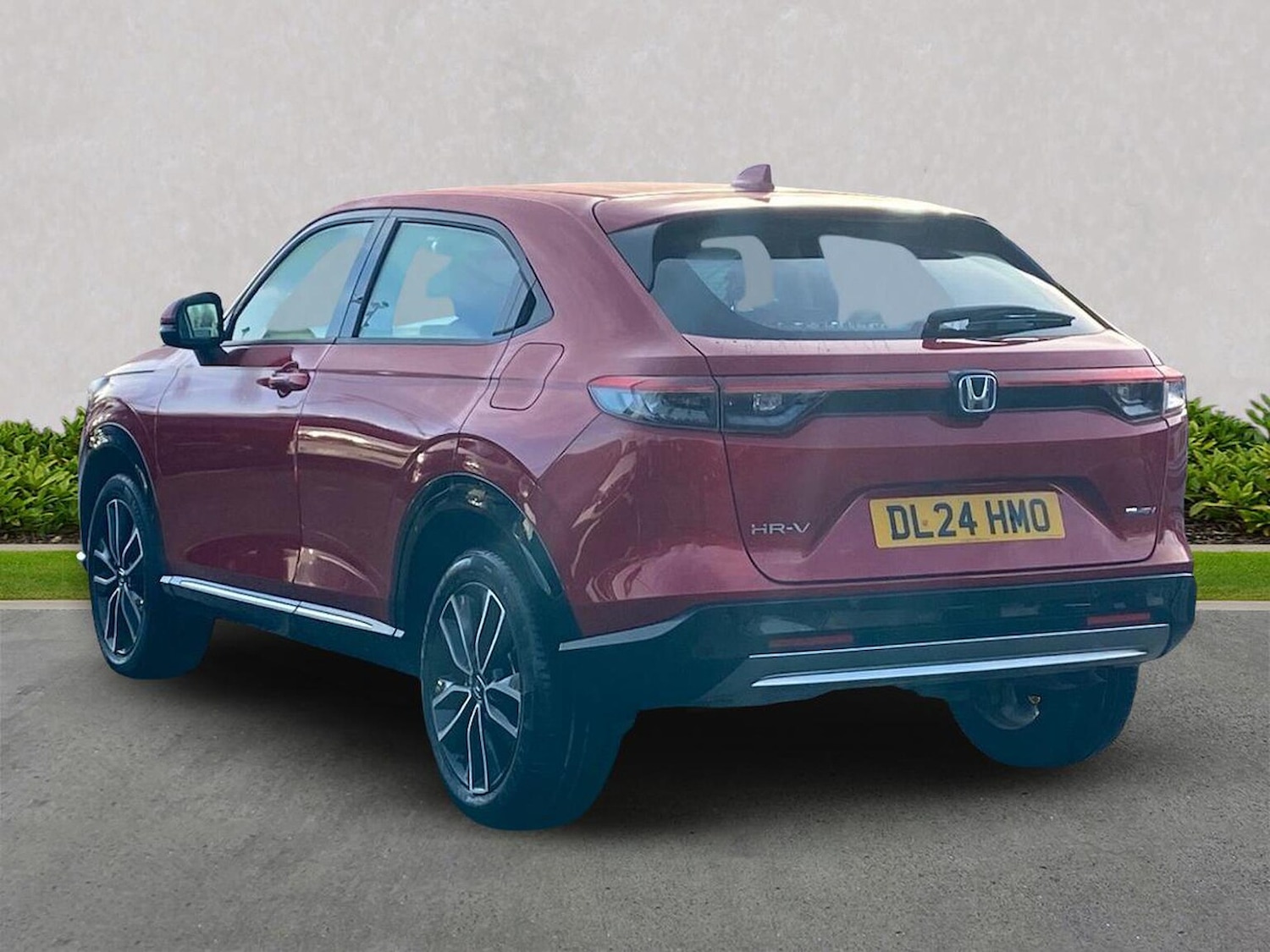 Used Honda HR-V 2024 for sale - 76905031: Photo 3