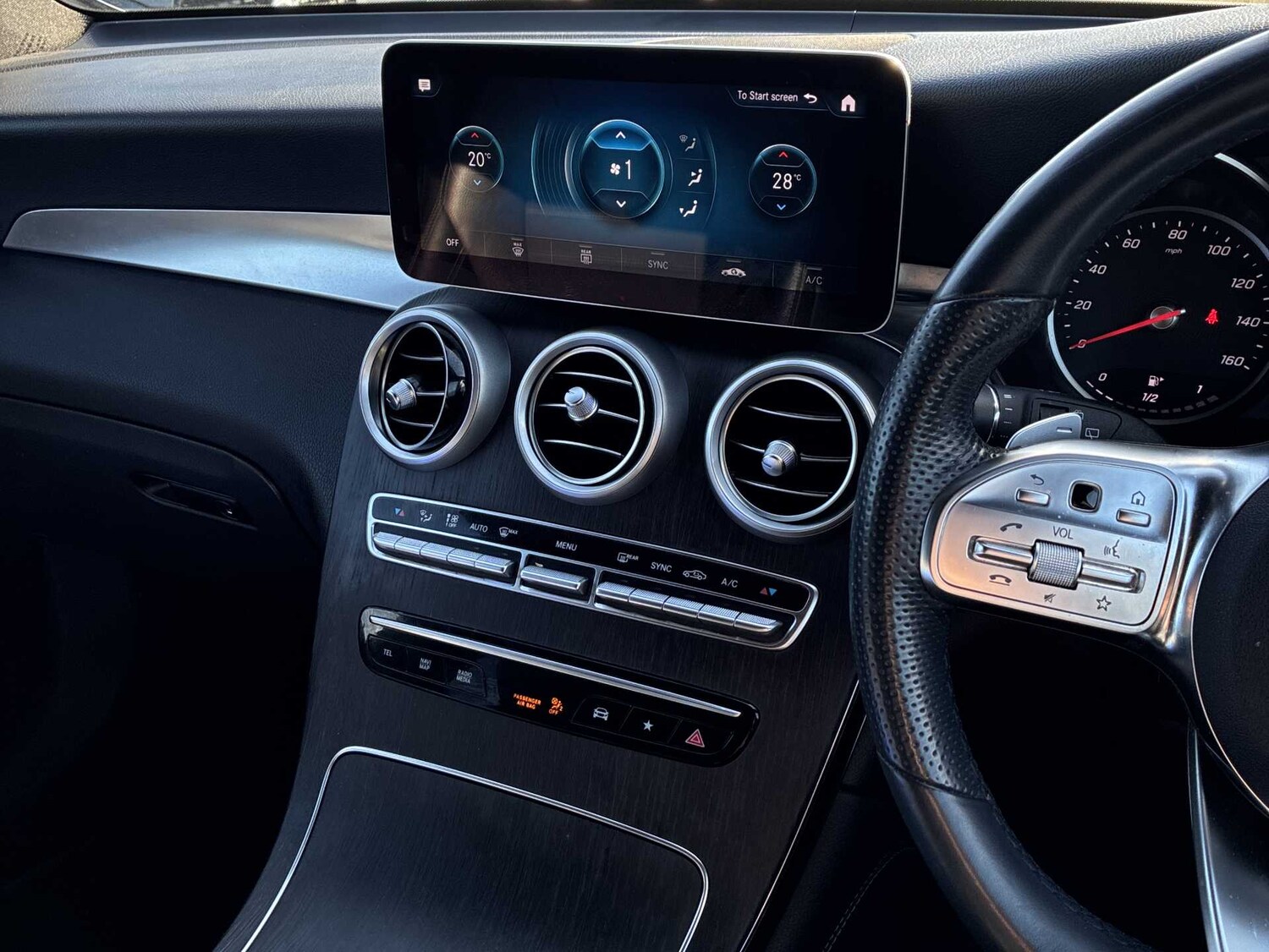 Used Mercedes-Benz GLC 2020 for sale - 78218108: Photo 13