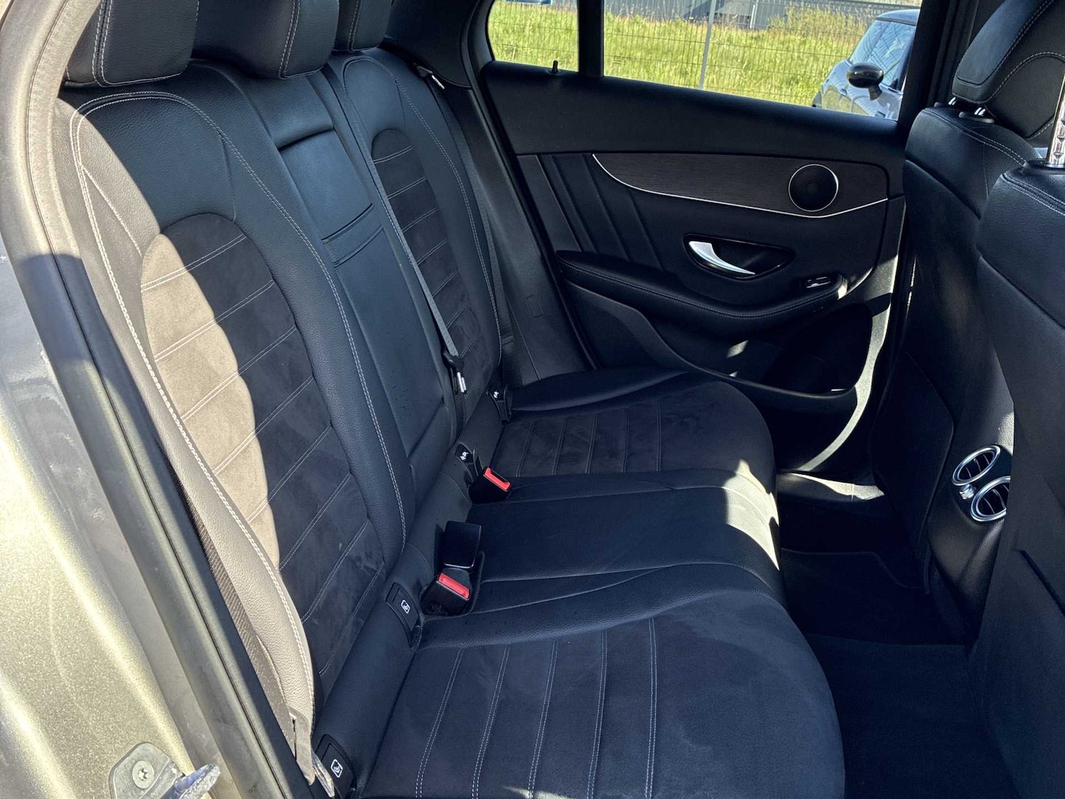 Used Mercedes-Benz GLC 2020 for sale - 78218108: Photo 16