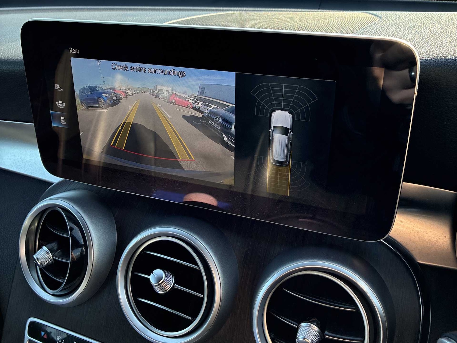 Used Mercedes-Benz GLC 2020 for sale - 78218108: Photo 24