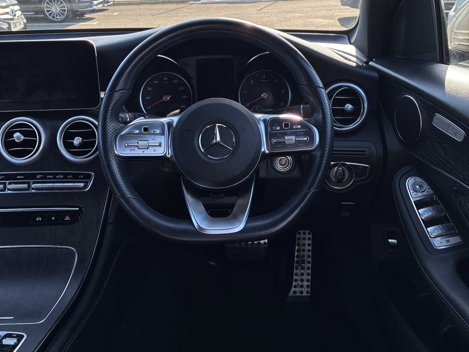 Used Mercedes-Benz GLC 2020 for sale - 78218108: Photo 9