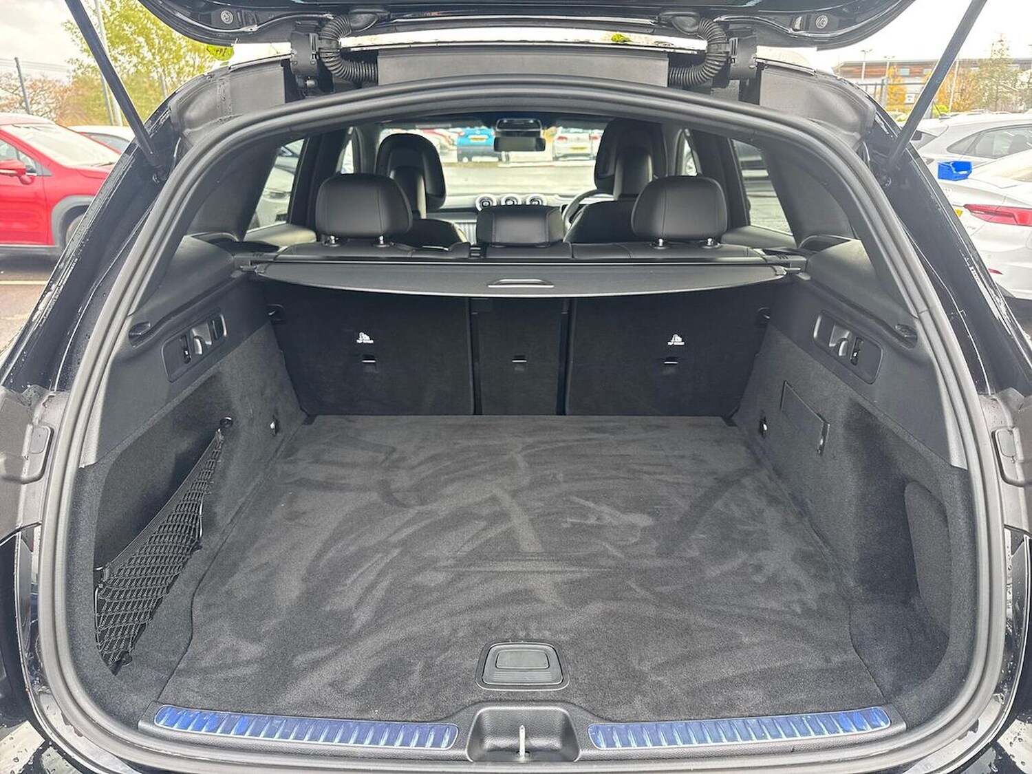 Used Mercedes-Benz GLC 2025 for sale - 76536608: Photo 16