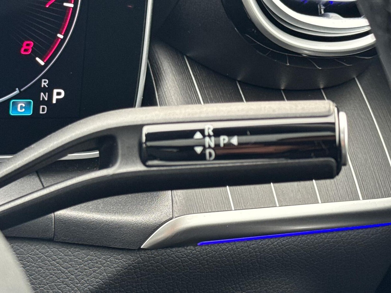 Used Mercedes-Benz GLC 2025 for sale - 76536608: Photo 29