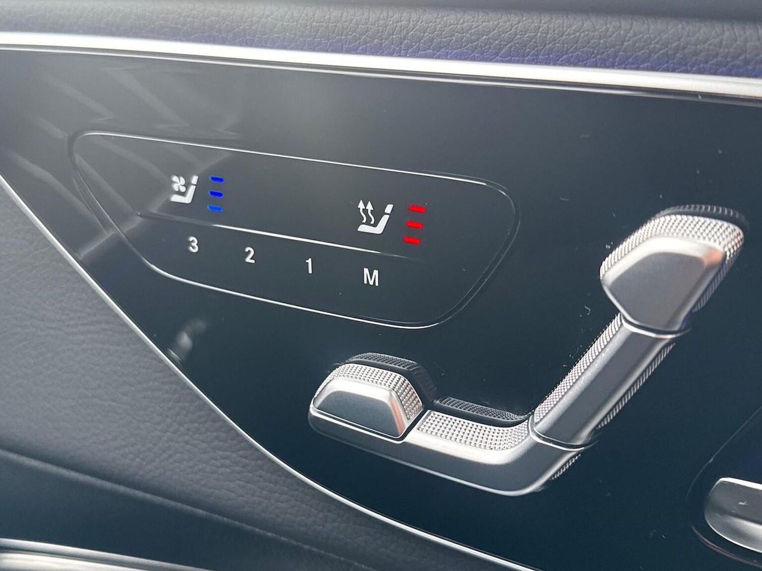 Used Mercedes-Benz GLC 2025 for sale - 76536608: Photo 30