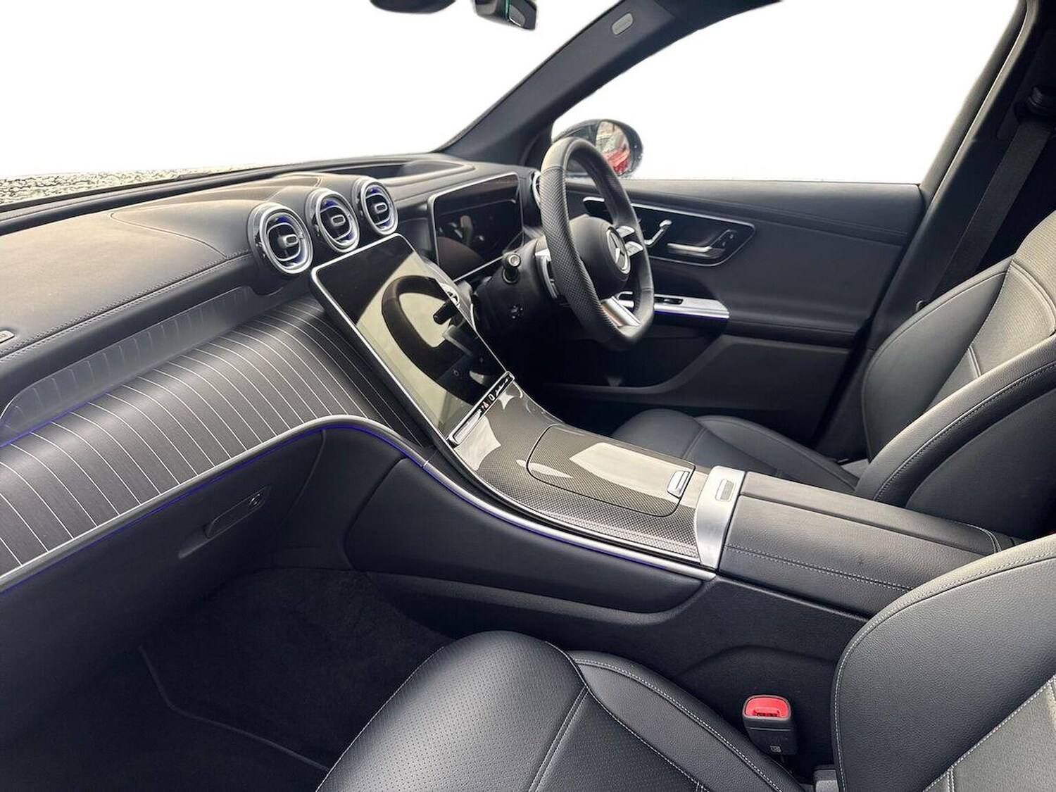 Used Mercedes-Benz GLC 2025 for sale - 76536608: Photo 7